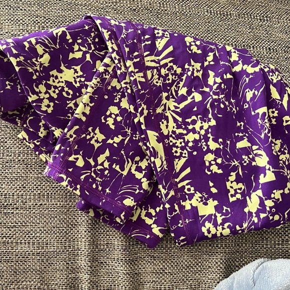 Funky fabletics leggings - Picture 1 of 1